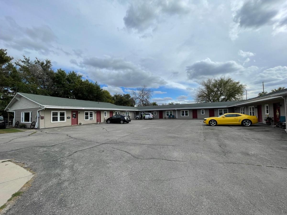 The Village Motel Steamboat Rock 外观 照片