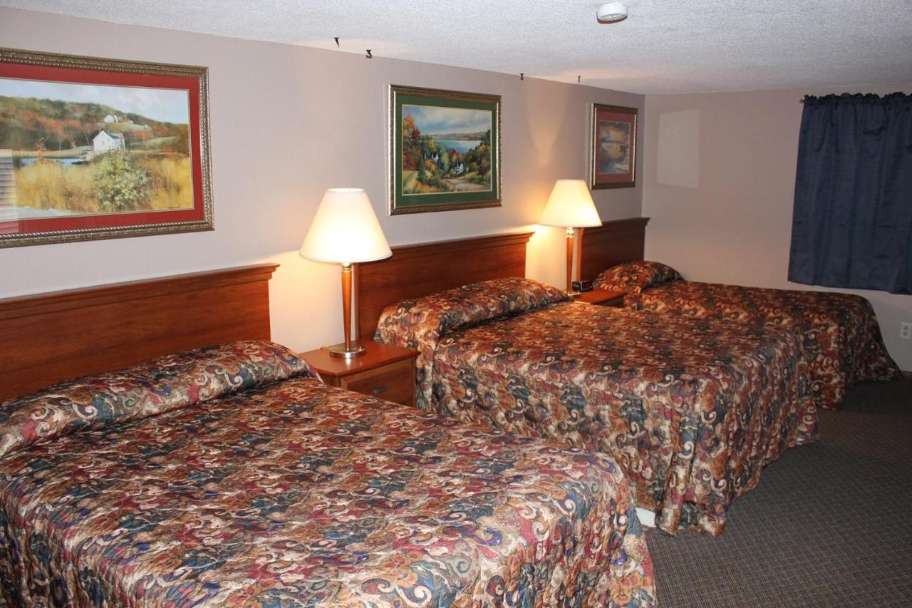 The Village Motel Steamboat Rock 外观 照片